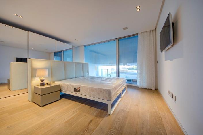 Image No.11-5 Bed Villa for sale