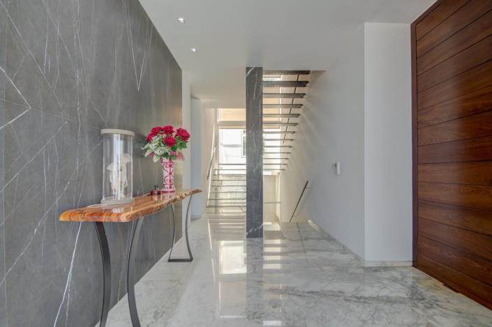 Image No.39-5 Bed Villa for sale