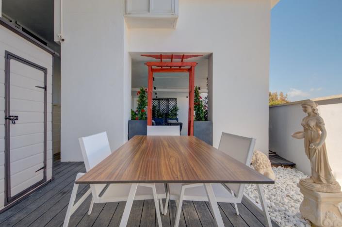 Image No.46-5 Bed Villa for sale