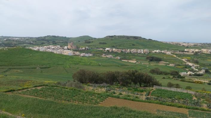 Image No.2-Appartement de 3 chambres à vendre à Zebbug (Gozo)
