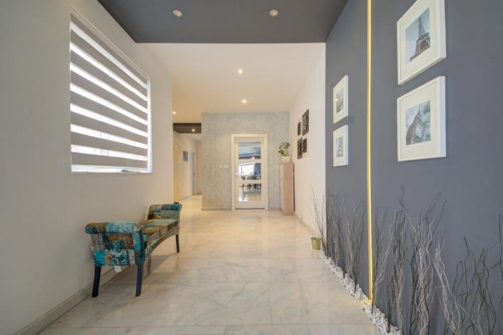 Image No.19-3 Bed Apartment for sale