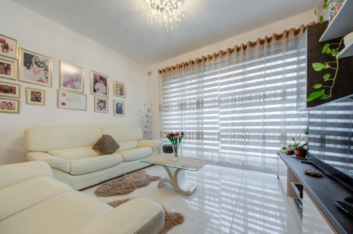 Image No.2-Appartement de 2 chambres à vendre à Zurrieq