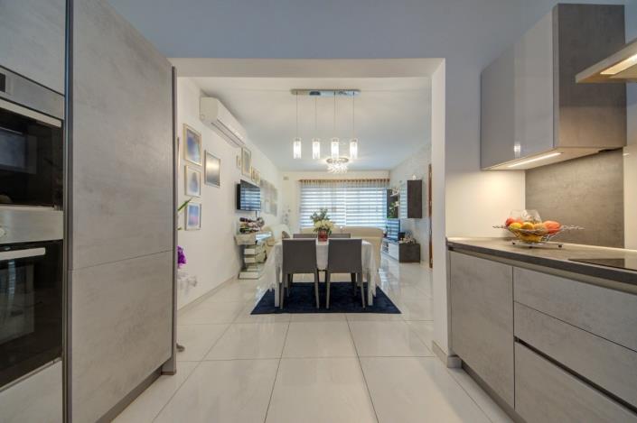 Image No.16-Appartement de 2 chambres à vendre à Zurrieq