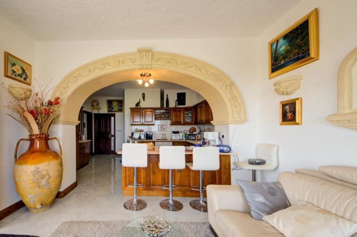 Image No.19-2 Bed Apartment for sale