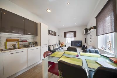 1 - Birkirkara, Maisonette