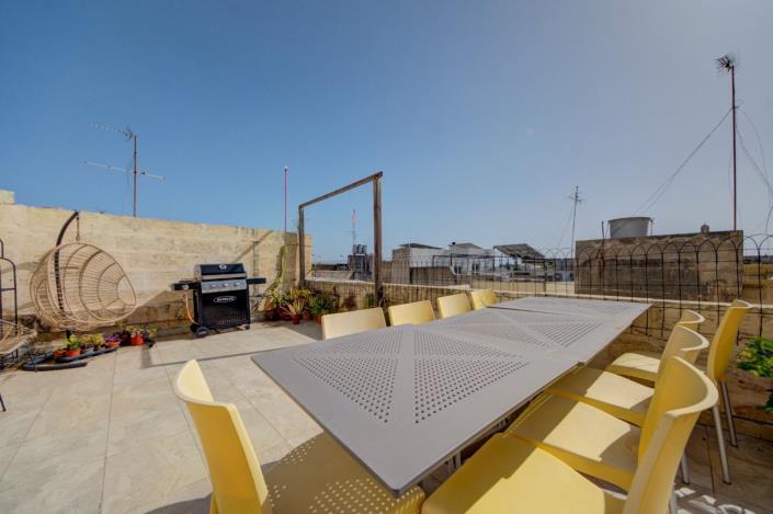 Image No.2-Propriété de pays de 2 chambres à vendre à Zebbug