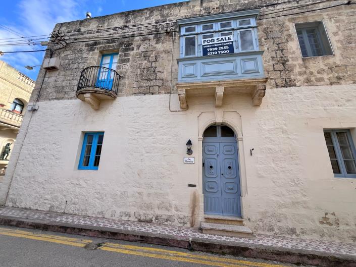 Image No.7-2 Bed Townhouse for sale