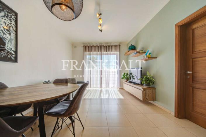 Image No.4-2 Bed Apartment for sale