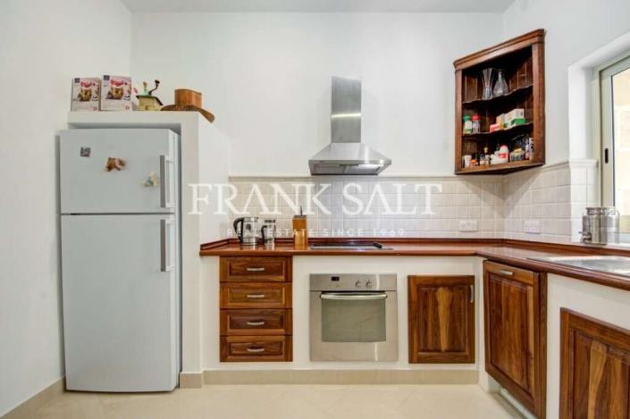 Image No.10-3 Bed Apartment for sale