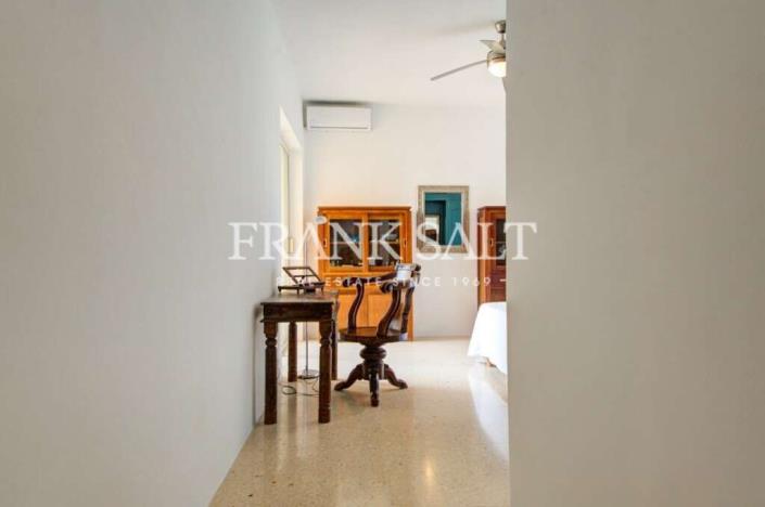 Image No.12-3 Bed Apartment for sale