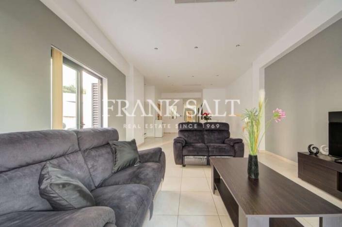 Image No.9-3 Bed Apartment for sale