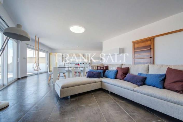 Image No.9-3 Bed Apartment for sale