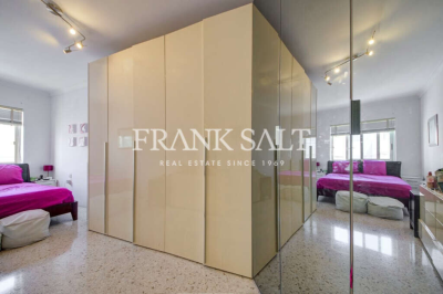 920877_11_1754478786