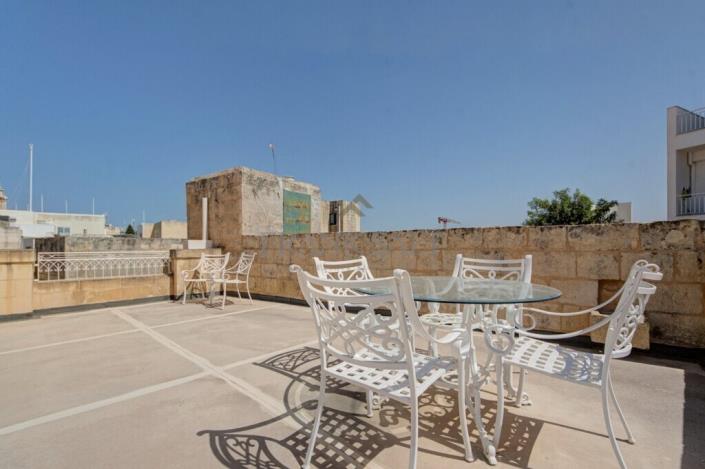 Image No.8-Maison de ville de 5 chambres à vendre à Naxxar
