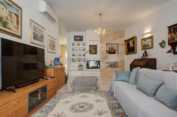 Image No.16-Maison de ville de 5 chambres à vendre à Naxxar