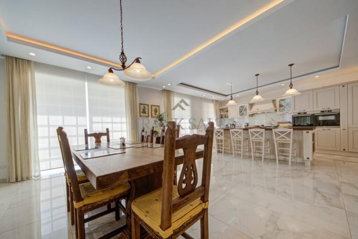 Image No.18-Maison de ville de 5 chambres à vendre à Naxxar