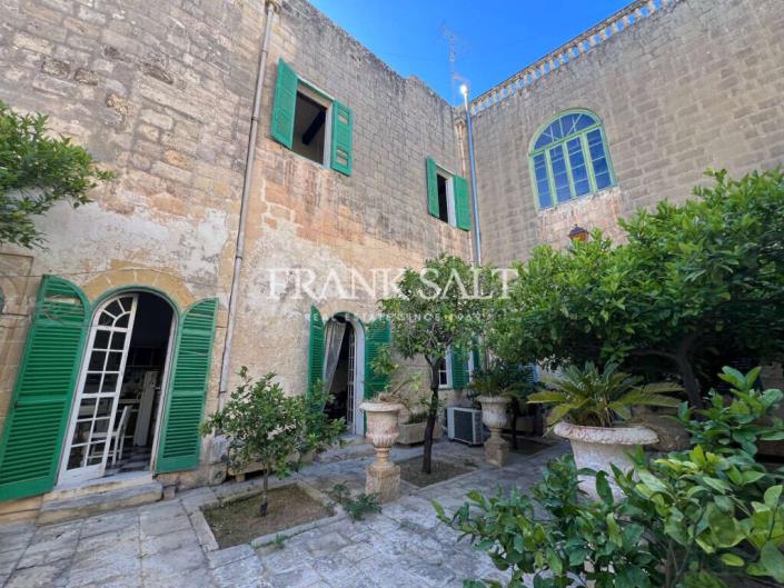 Image No.7-3 Bed Townhouse for sale