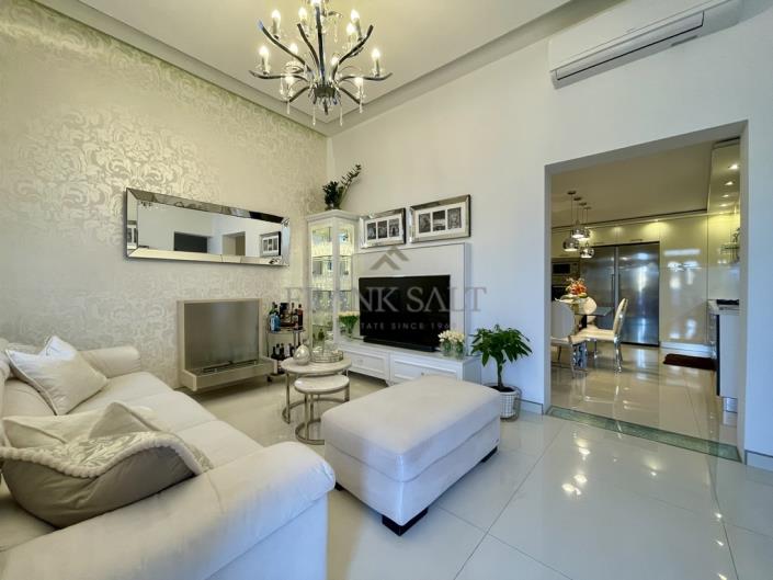 Image No.2-2 Bed Maisonette for sale