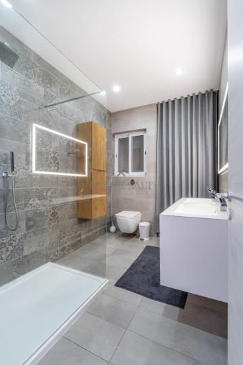 Image No.6-3 Bed Apartment for sale