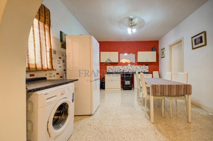 Image No.8-Appartement de 2 chambres à vendre à Qawra