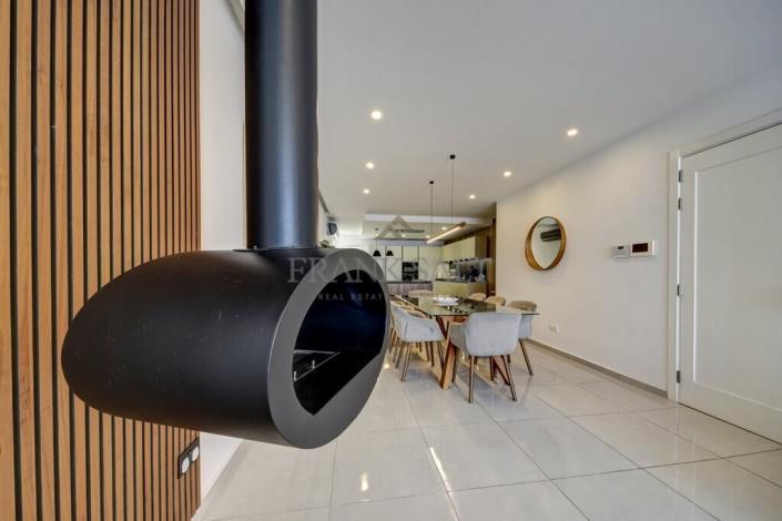 Image No.9-Penthouse de 3 chambres à vendre à Zebbug