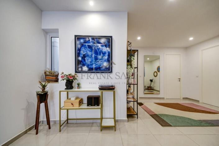 Image No.29-Penthouse de 3 chambres à vendre à Zebbug