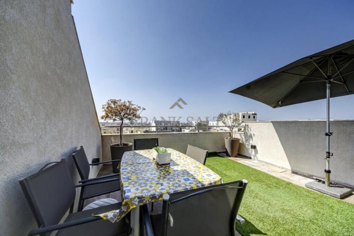 Image No.32-Penthouse de 3 chambres à vendre à Zebbug