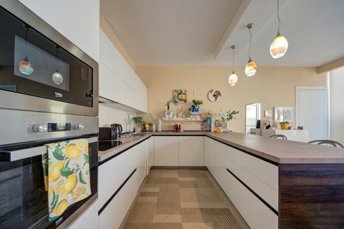 Image No.6-Penthouse de 2 chambres à vendre à Gzira