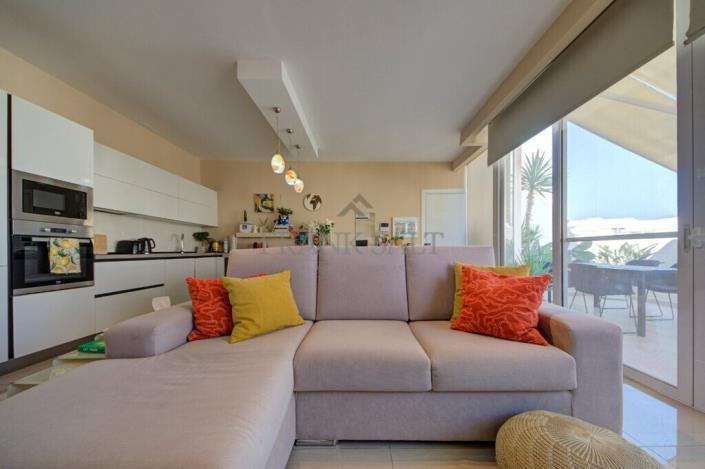 Image No.10-Penthouse de 2 chambres à vendre à Gzira