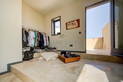 922085_20250902093905705961