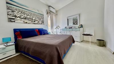 922961_20250929162147465260