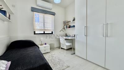 922961_20250929162149354565