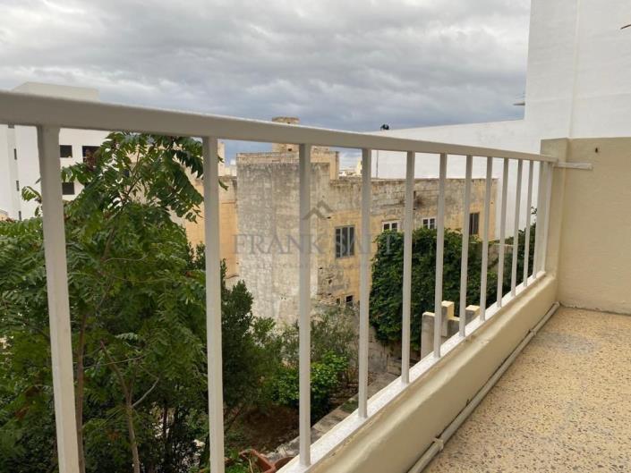 Image No.3-3 Bed Apartment for sale