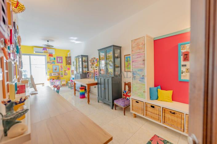 Image No.3-5 Bed Apartment for sale