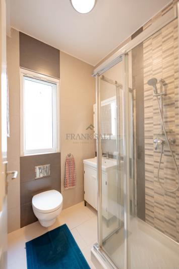 Image No.17-5 Bed Apartment for sale