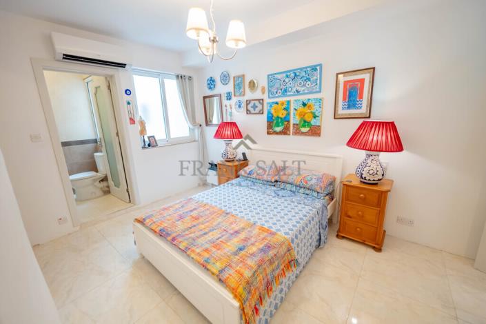 Image No.26-5 Bed Apartment for sale