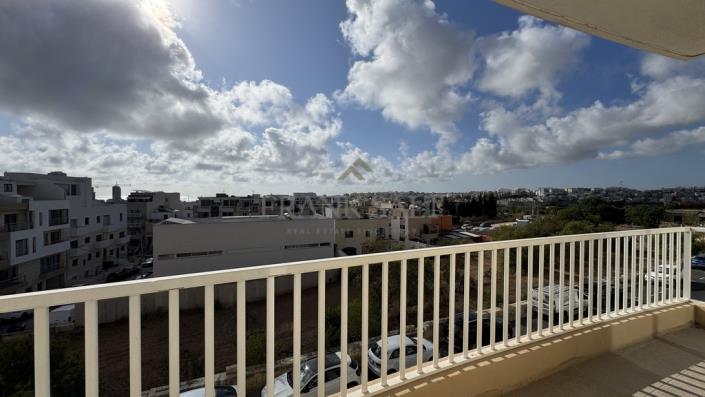 Image No.15-3 Bed Apartment for sale