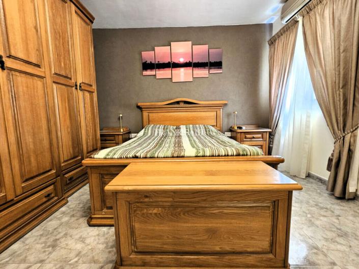 Image No.16-3 Bed Maisonette for sale