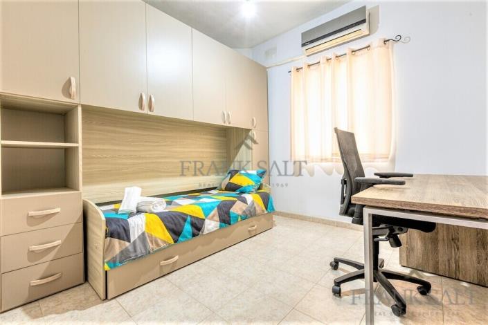 Image No.9-3 Bed Apartment for sale