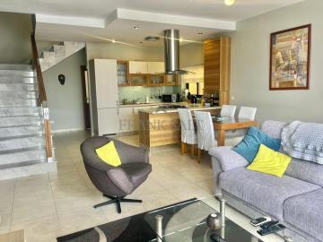 922305_20250901095341987325