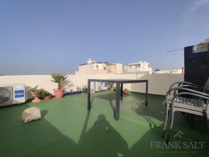 Image No.3-2 Bed Townhouse for sale