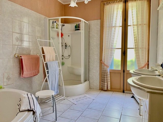 Image No.12-Maison de 6 chambres à vendre à Cessenon-sur-Orb