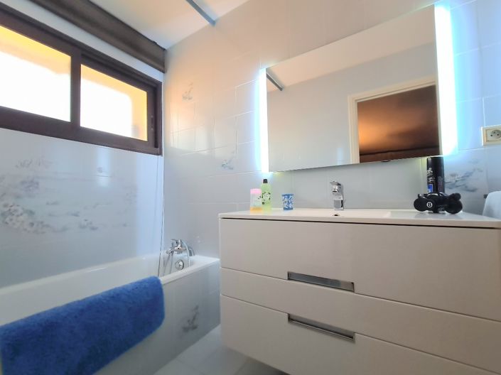 Image No.23-Propriété de 4 chambres à vendre à Agde