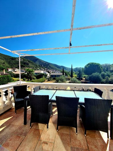 Image No.10-Propriété de 7 chambres à vendre à Cessenon-sur-Orb