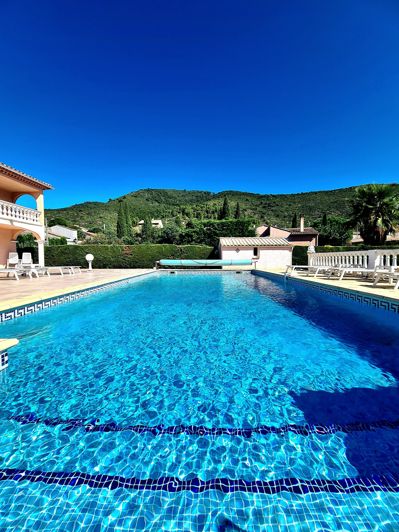 Image No.4-Propriété de 7 chambres à vendre à Cessenon-sur-Orb