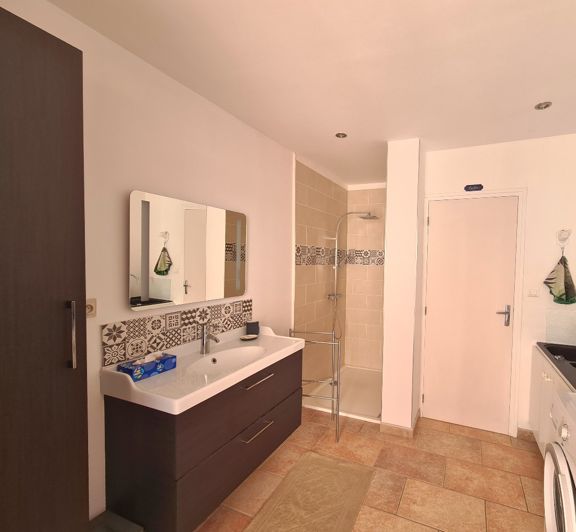 Image No.27-Propriété de 7 chambres à vendre à Cessenon-sur-Orb