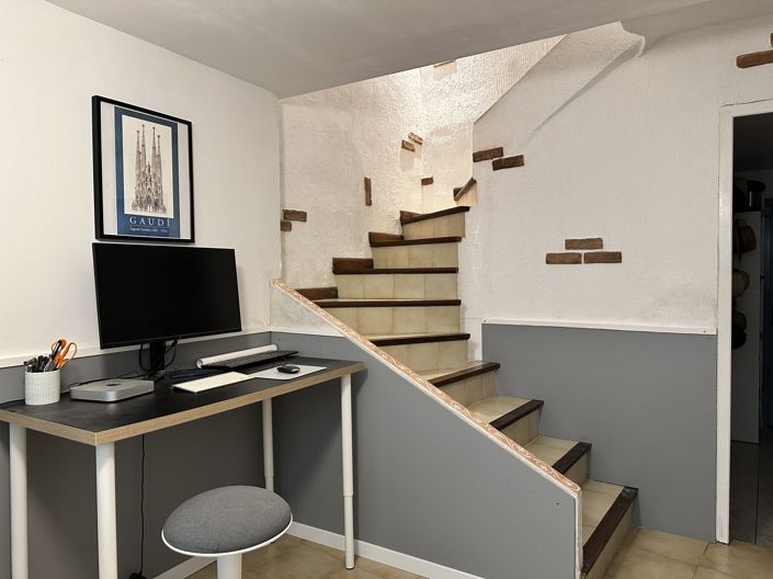 Image No.8-Maison de 3 chambres à vendre à Saint-Geniès-de-Fontedit