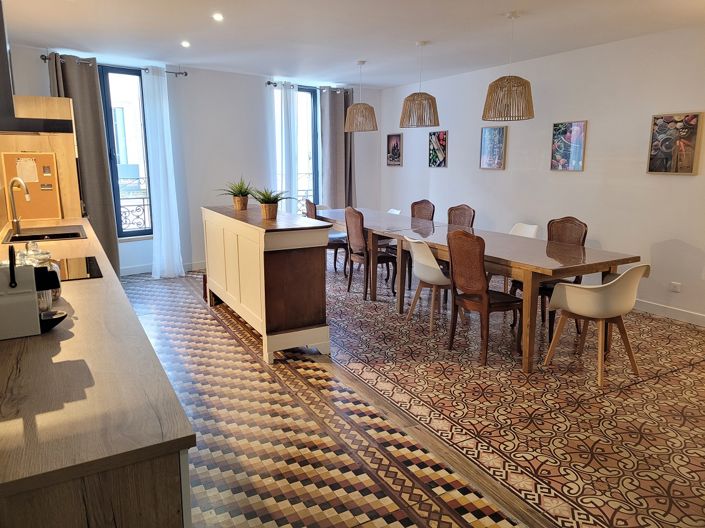 Image No.3-Commercial de 3 chambres à vendre à Cessenon-sur-Orb