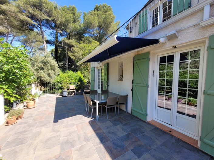 Image No.9-Propriété de 5 chambres à vendre à Béziers