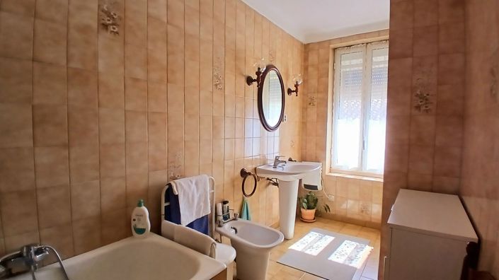 Image No.23-Maison de 5 chambres à vendre à Roquebrun